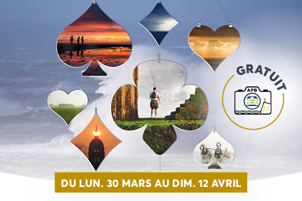 L�image pr�sente un collage de silhouettes et de formes g�om�triques suspendues en forme de gouttes, avec des photos de paysages vari�s � l�int�rieur, allant du coucher de soleil � des sc�nes de nature et de monuments. � droite, on voit un logo � GRATUIT APB � entour� d�un cercle jaune, sugg�rant une offre ou une promotion li�e � un �v�nement ou une exposition. En bas, un bandeau jaune porte le texte � DU LUN. 30 MARS AU DIM. 12 AVRIL �, indiquant une p�riode ou une dur�e d��v�nement.