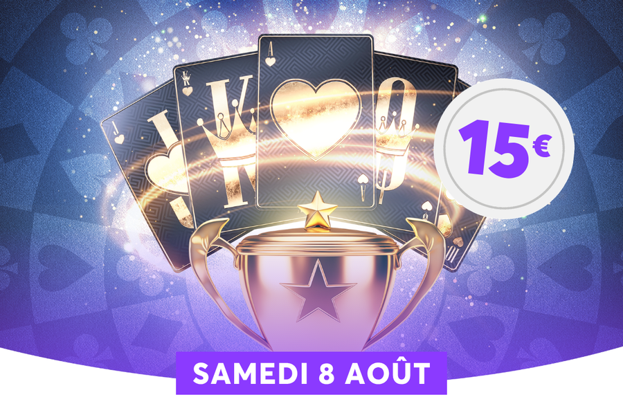 Une affiche violette et bleue aux motifs de cartes � jouer met en sc�ne un troph�e dor� entour� d'un �ventail de cartes illumin�es, dont un Roi de Pique, un As de C�ur et une Dame de Tr�fle. Un cercle gris � droite indique 